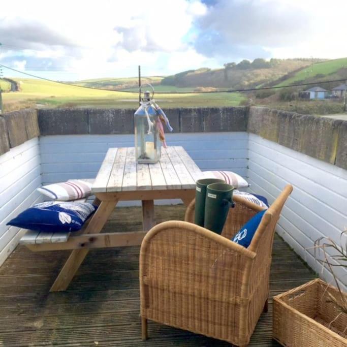 Apartment Fabulous Pad Just 20 Paces From The Sea Mawgan Porth